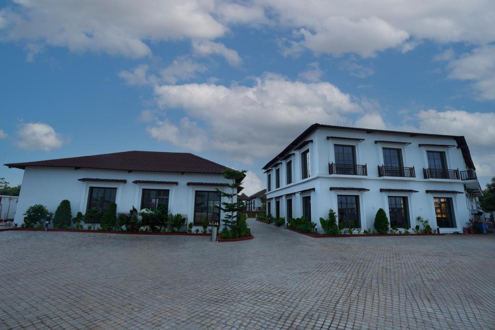 Evoke Dholavira Hotel Exterior foto