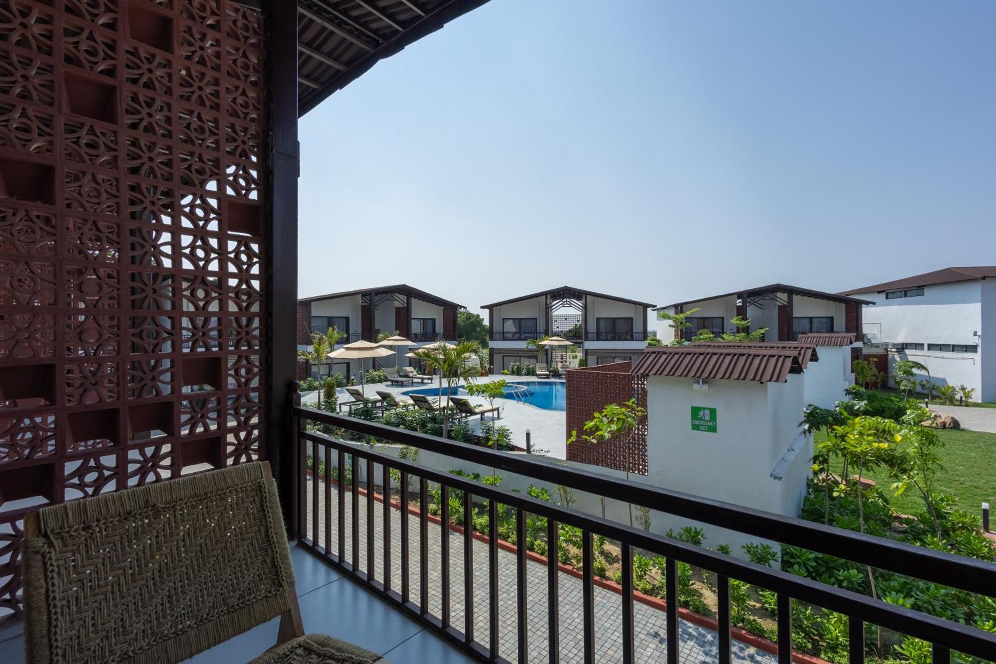 Evoke Dholavira Hotel Exterior foto