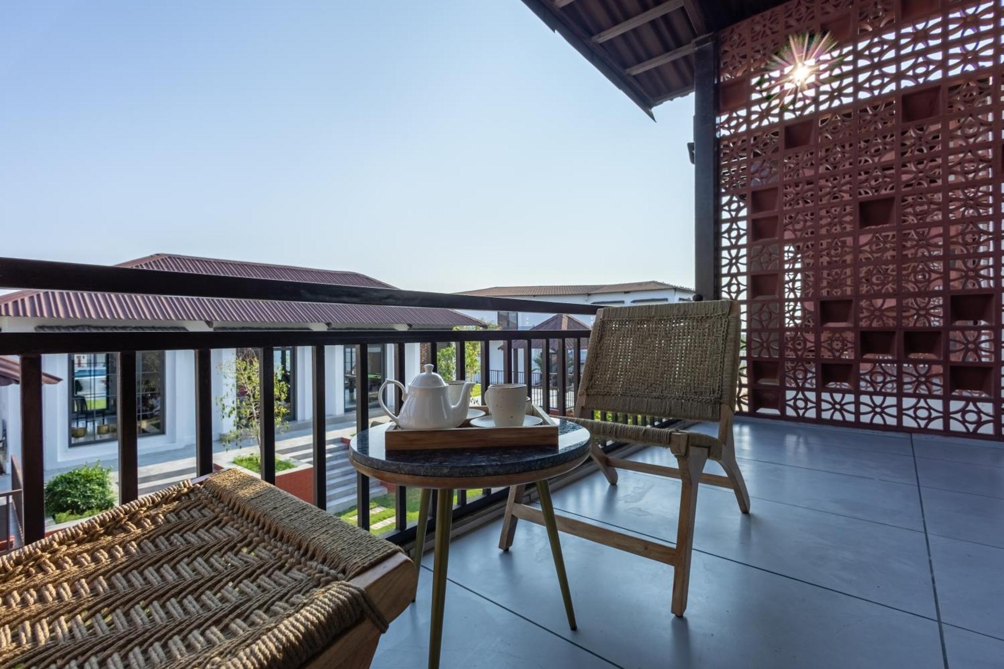 Evoke Dholavira Hotel Exterior foto